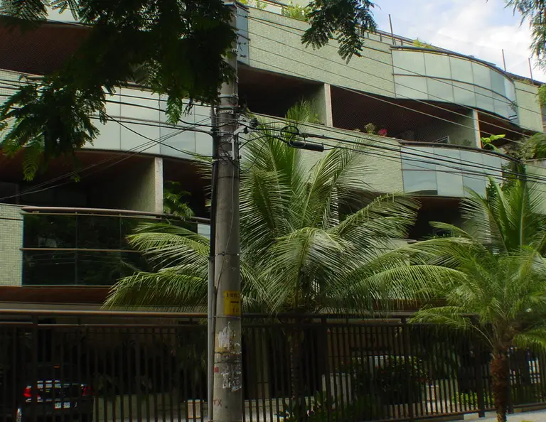 Fachada do Coral Springs