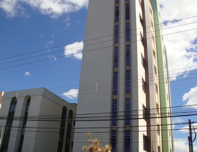 Fachada do Edifcio Henriqueta Santos