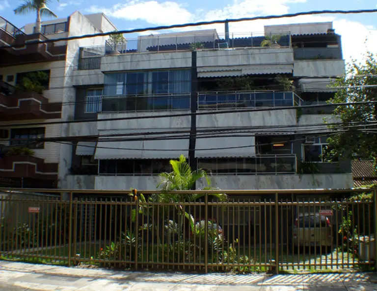 Fachada do Tour de Lion