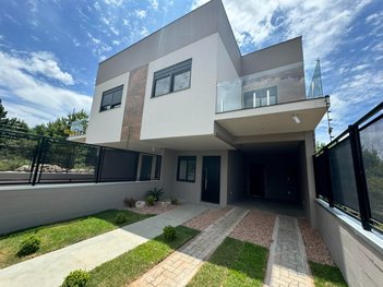 house em Rua Alzerino Matos de Azevedo, São Virgílio - Caxias do Sul - RS
