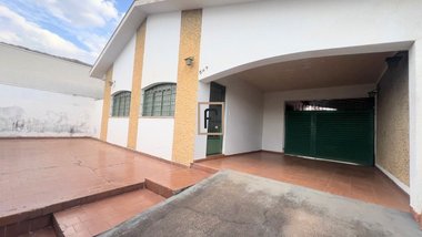 house em Rua Major Albertin Nogueira, Jardim São Domingos - Mococa - SP