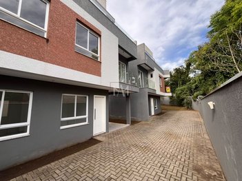 house em Rua José Rossetim, São Braz - Curitiba - PR