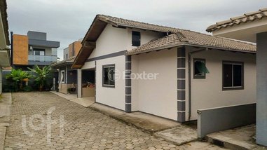 house em Servidão do Jura, Ingleses do Rio Vermelho - Florianópolis - SC