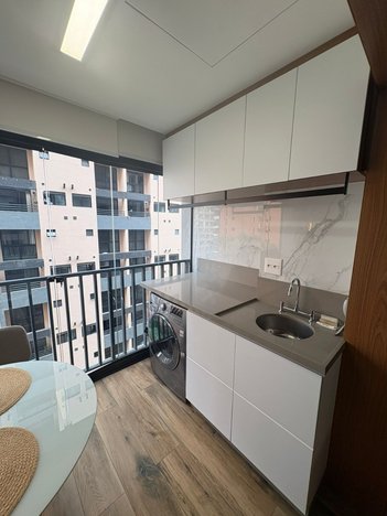 apartment em Rua Alves Guimarães, Pinheiros - São Paulo - SP