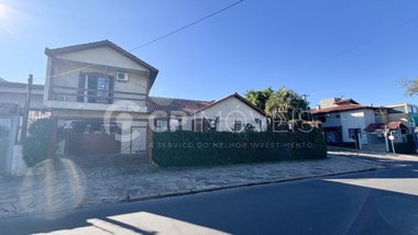 house em Rua Jenor Cardoso Jarros, Jardim Sabará - Porto Alegre - RS