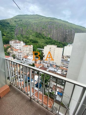apartment em Rua Pompeu Loureiro, Copacabana - Rio de Janeiro - RJ