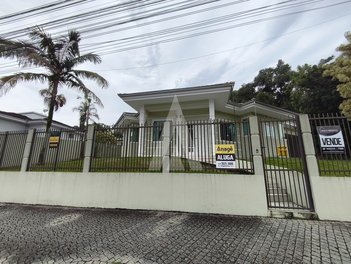 house em Rua Xanxerê, Saguaçu - Joinville - SC