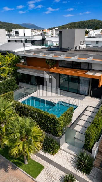 house em Rua dos Lambari-Guaçu, Jurerê Internacional - Florianópolis - SC