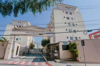 apartment em Rua Lituânia, Jardim Guadalajara - Sorocaba - SP