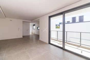 apartment em Avenida José Gertum, Chácara das Pedras - Porto Alegre - RS