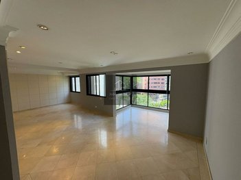 apartment em Avenida Hélio Pellegrino, Vila Nova Conceição - São Paulo - SP