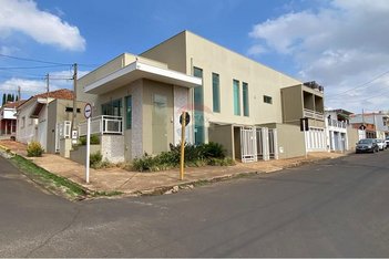 office em Rua Pinheiro Machado, Vila São Lúcio - Botucatu - SP