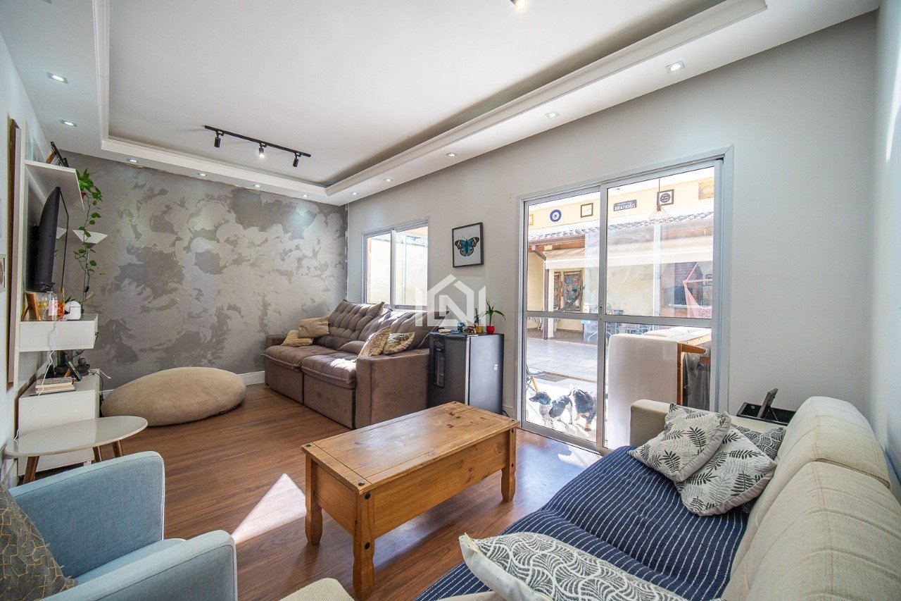 casa a venda no condominio sítio viana -  sala de estar e tv