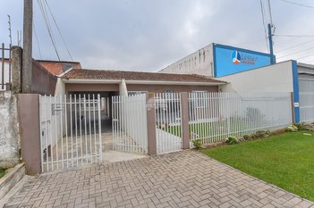 house em Rua Paulo Scherner, São Cristóvão - São José dos Pinhais - PR