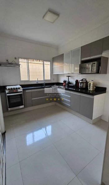 house em Avenida Waldemar Alves, Jardim Brasil - Araçatuba - SP