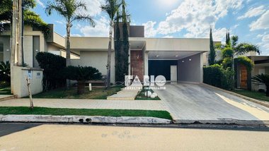house em Avenida Cecconi e Gerosa, Loteamento Recanto do Lago - São José do Rio Preto - SP