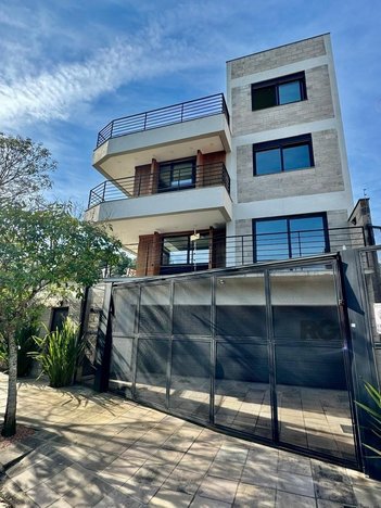 house em Doutor Sérgio de Figueiredo, Guarujá - Porto Alegre - RS
