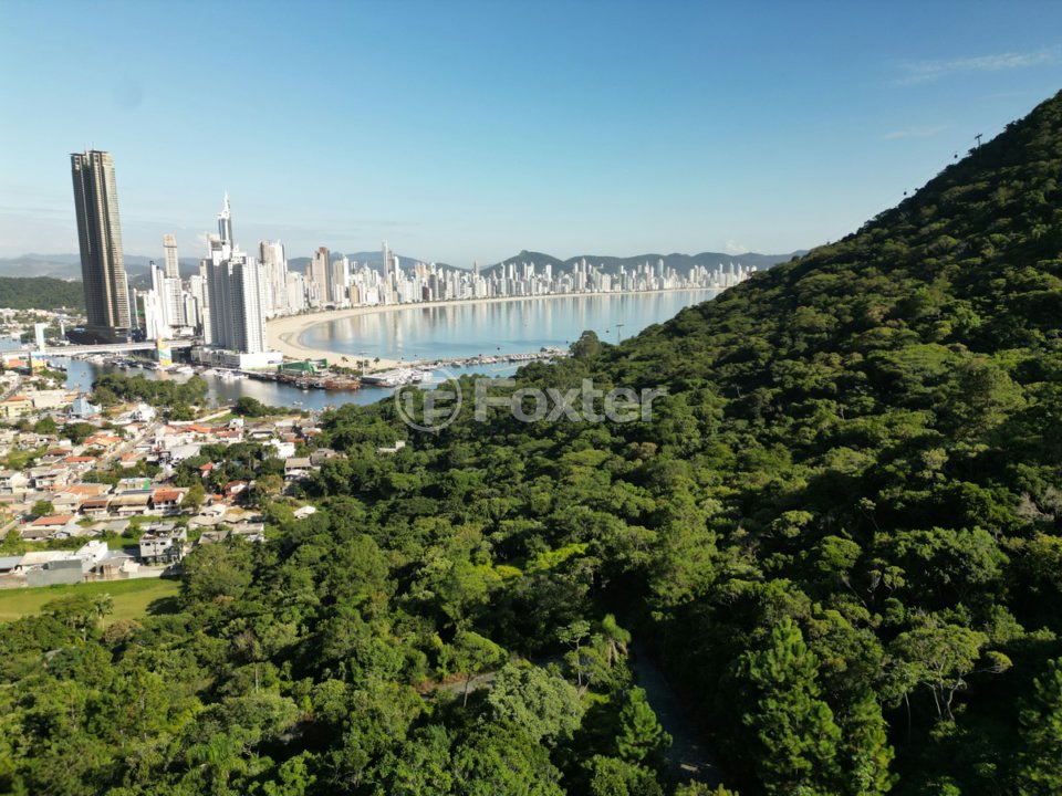 370e09c7-ed15-4971-a6c7-4d3552408a08.jpeg