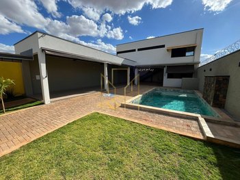 office em Rua Cheyenne, Novo Mundo - Uberlândia - MG