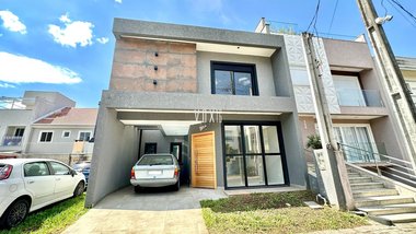 house em Rua Reinaldo Stocco, Pinheirinho - Curitiba - PR