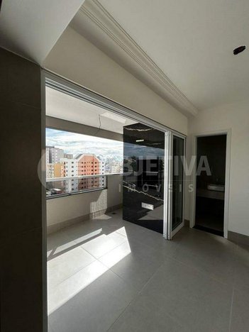 apartment em Avenida João XXIII, Saraiva - Uberlândia - MG