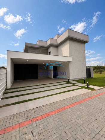 house em Avenida da Augusto de Carvalho, Parque Ipiranga - Resende - RJ