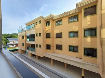 apartment em Avenida dos Dourados, Jurerê Internacional - Florianópolis - SC