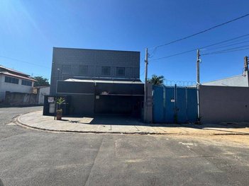 industrial em Rua São Norberto, Conjunto Habitacional Padre Anchieta - Campinas - SP