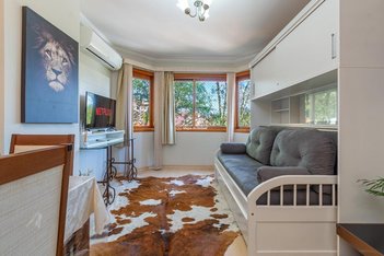 apartment em Avenida Borges de Medeiros, Floresta - Gramado - RS