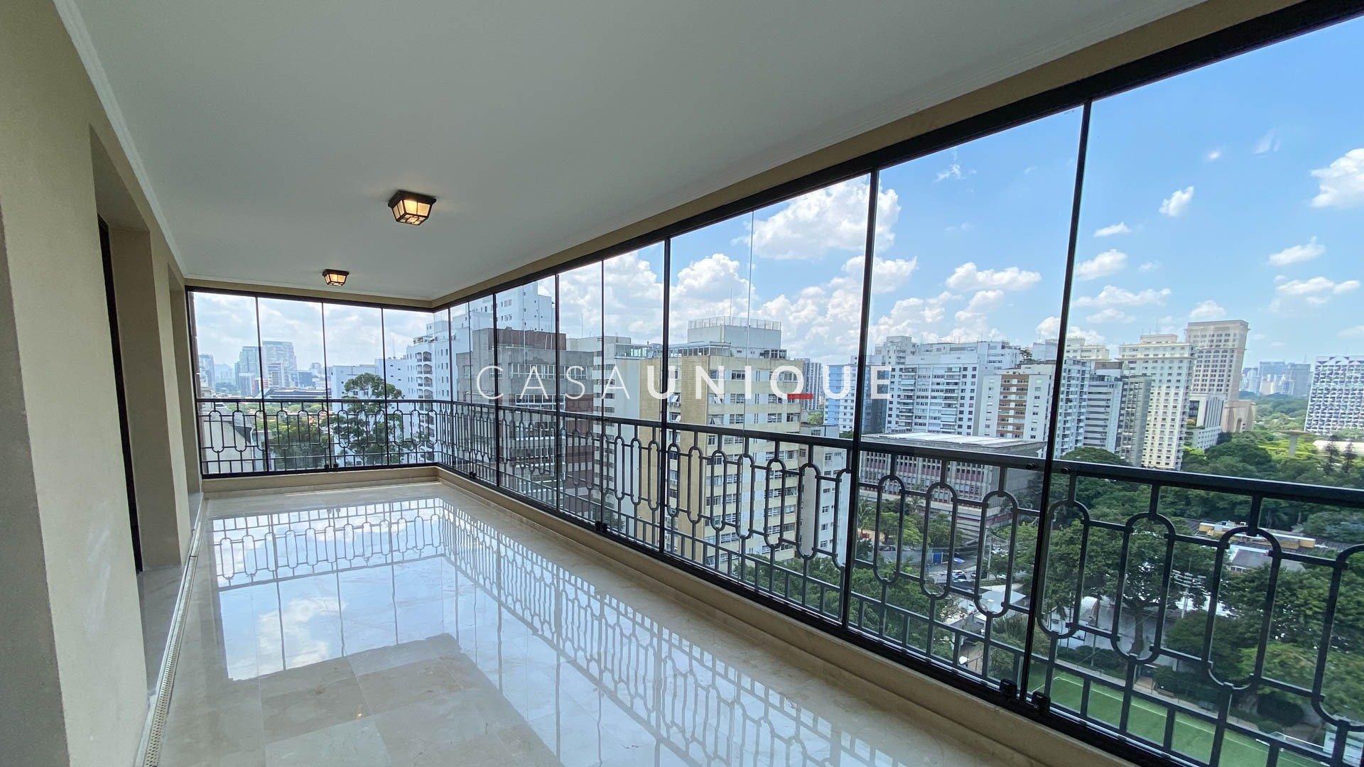 FOTO1