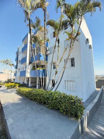 apartment em Rua São Cristóvão, Capoeiras - Florianópolis - SC