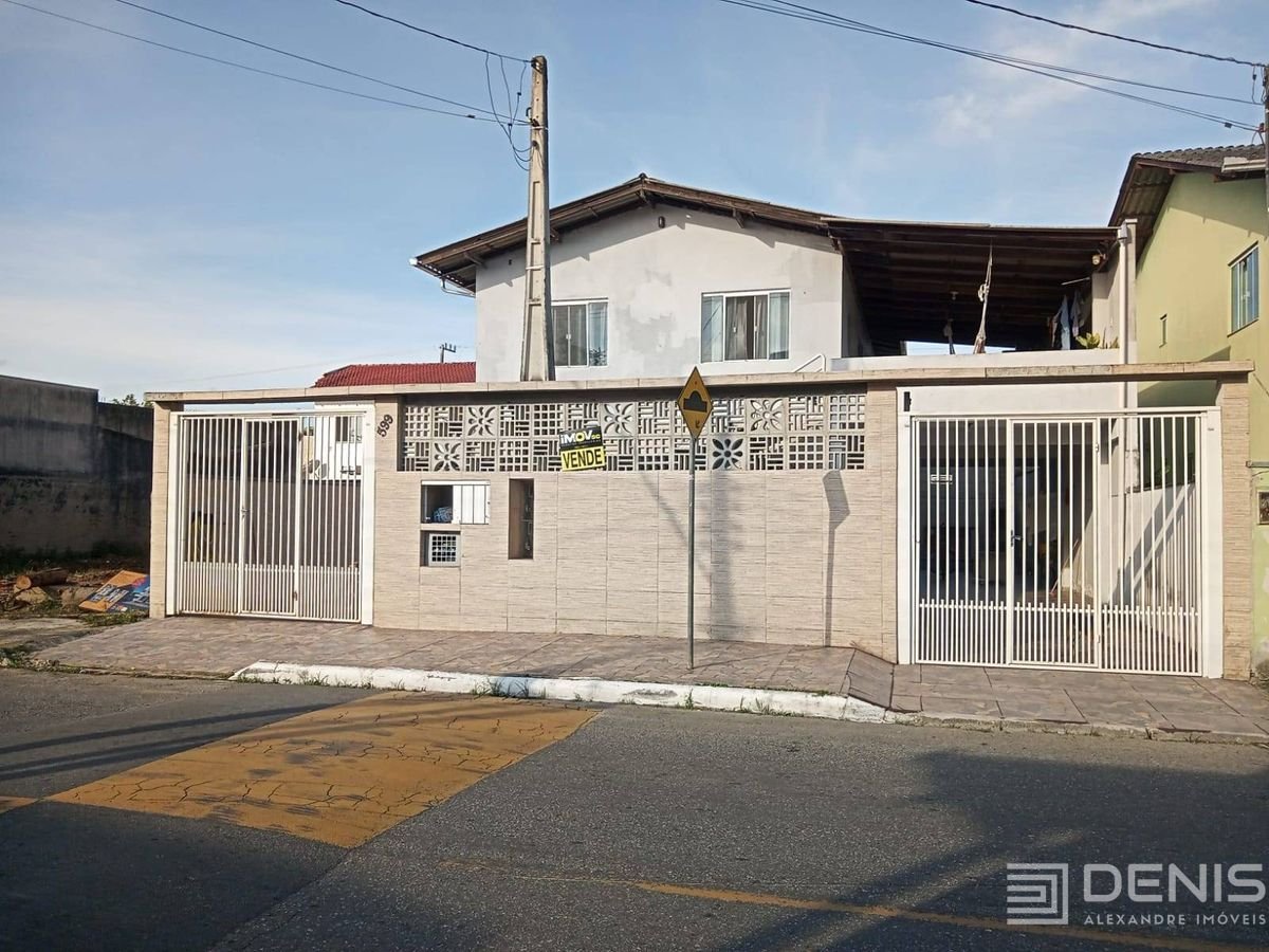 Casa - 6 Qt (Sendo 2 Suítes) - 262 m² - Área c/ Chur - Murta - Itajaí/SC