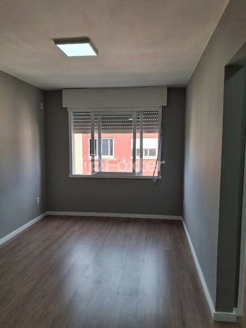 apartment em Rua Doutor Romaguera da Cunha Correa, Jardim Leopoldina - Porto Alegre - RS