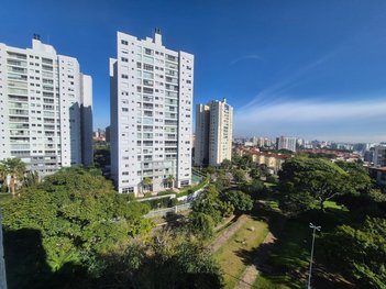 apartment em Rua Padre Alois Kades S J, Jardim Europa - Porto Alegre - RS