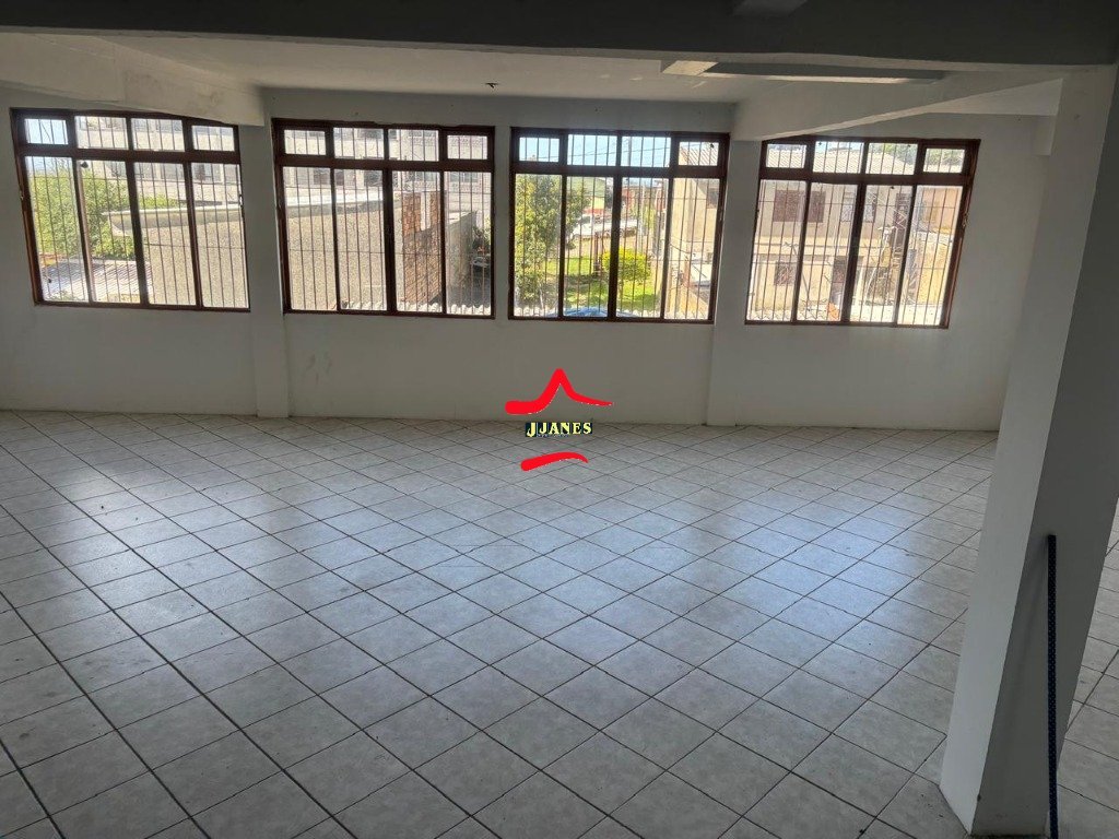 WhatsApp Image 2025-10-20 at 17.56