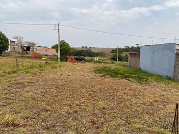 land_lot em Rua Oswaldo Nardi, Villas Paraíso - Botucatu - SP