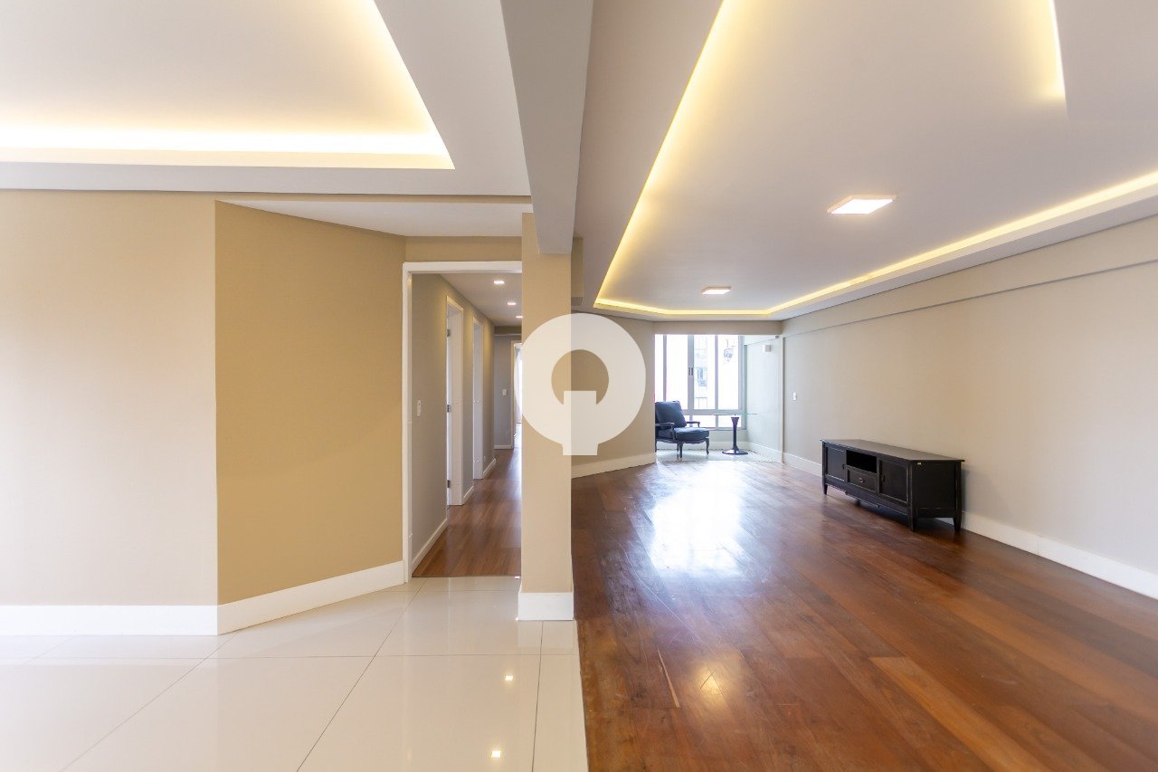 04 APARTAMENTO 200 METROS 4 QUARTOS 2 VAGAS PARALELEAS 2 SUITES REFORMADO CENTRO SAO FRANCISCO MERCE