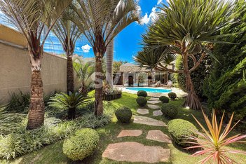 house em Rua Uniflor, Centro - Pinhais - PR