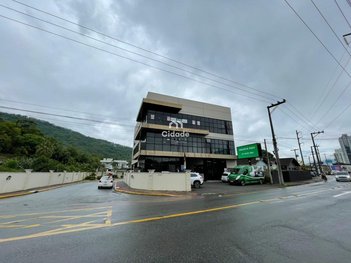 office em Rua Vinte e Cinco de Julho, Vila Nova - Jaraguá do Sul - SC