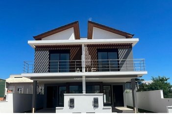 house em Jardim dos Eucaliptos, Campeche - Florianópolis - SC