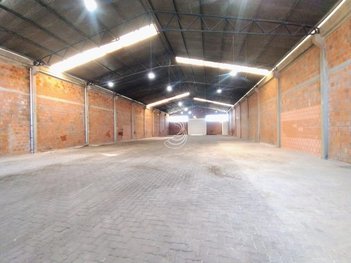 industrial em Avenida Visconde da Graça, Fragata - Pelotas - RS