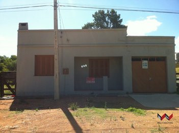 house em Avenida General Mallet, Tiarajú - Bagé - RS