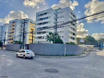 apartment em Rua Othoniel Costa, Mangabeiras - Maceió - AL