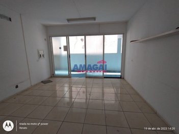 office em Conde Frontin, Centro - Jacareí - SP