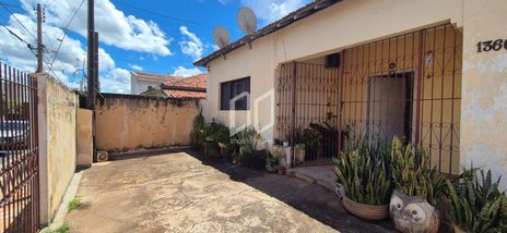 house em Avenida Espanha, Centro - Araraquara - SP