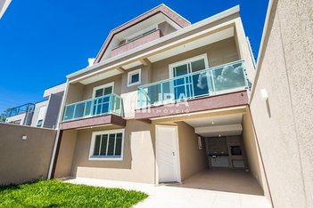 house em Rua Estephano Reva, Santa Felicidade - Curitiba - PR
