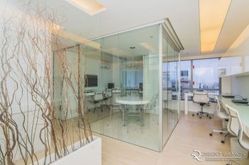 office em Avenida Carlos Gomes, Boa Vista - Porto Alegre - RS