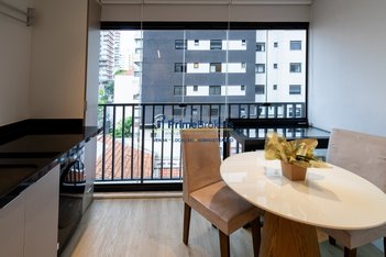 Apartamento em Rua Alves Guimarães, Pinheiros - São Paulo - undefined