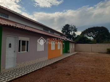house em Avenida Leonel de Moura Brizola, Centro - Charqueadas - RS