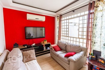 house em Engenheiro Ferreira, Vila Nhocune - São Paulo - SP